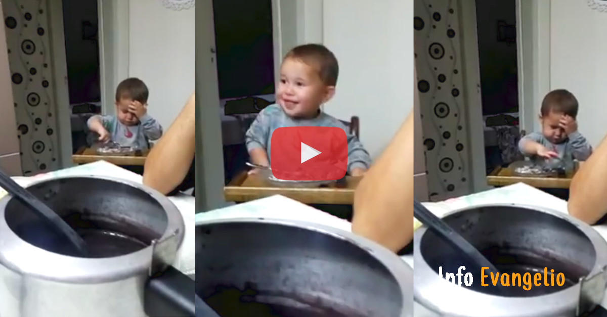 Video viral: Conoce la reacción de Bebé de un 1 año al orar la comida